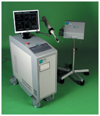 写真：HIFU（高密度焦点式超音波療法）の装置