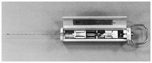 写真：針生検に使用する器具