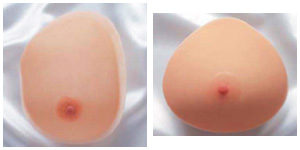 写真：シリコンゴム製の人工乳房