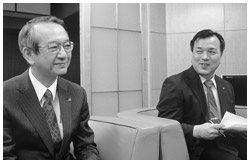 写真：小川さんと下山さん