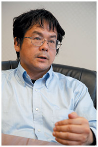 写真:海堂尊さん