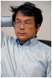 写真:海堂尊さん