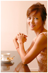 写真：洞口依子さん