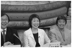 写真:白血病を克服し「開運!なんでも鑑定団」に復帰したばかりの頃