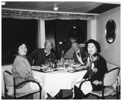 写真:姉夫婦とクルージング