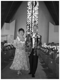 写真:ハワイでの金婚式