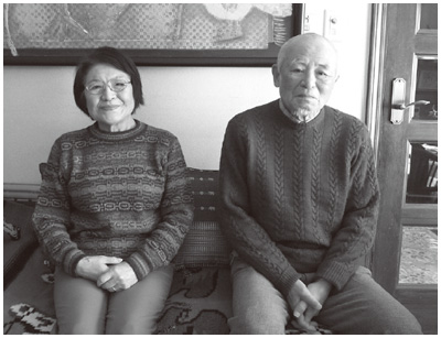 写真：深浦さんの母と父